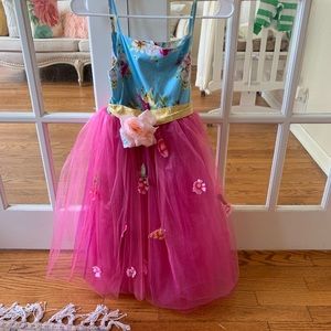 Girls Beautiful Floral Dress Sz 10/12.